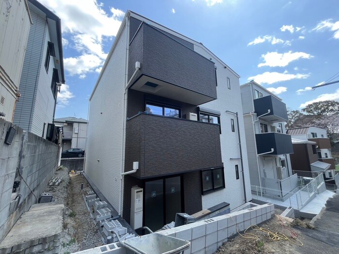 物件外観写真4　(外観写真)