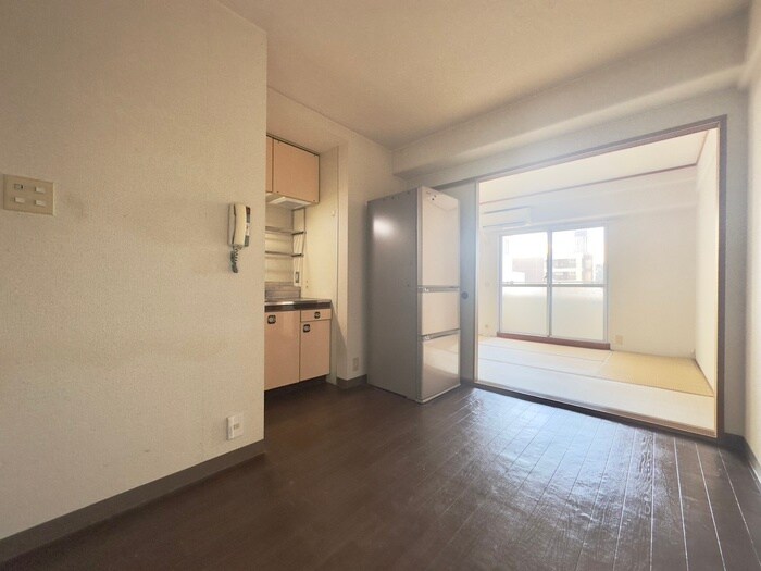 物件内観写真11　(居室)