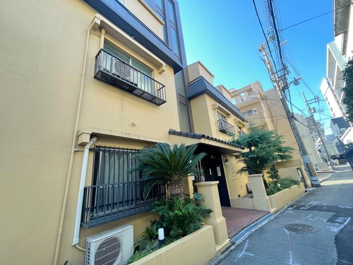 物件外観写真4　(外観写真)