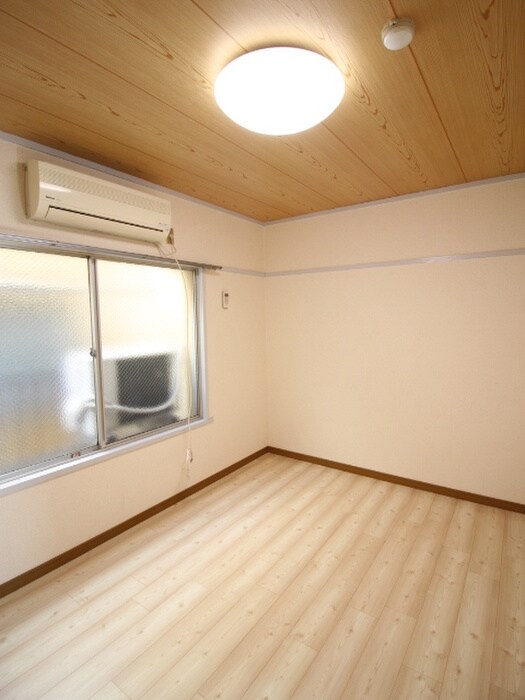 物件内観写真14　(居室)