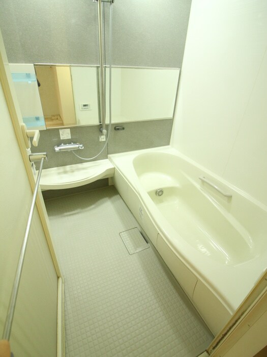 物件内観写真9　(バス／シャワールーム等)