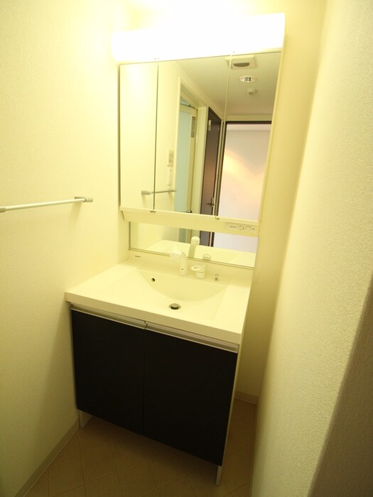 物件内観写真10　(洗面)