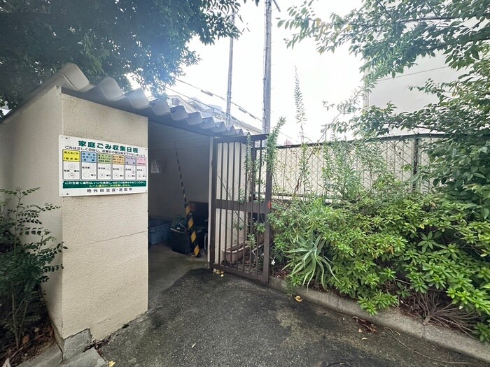 物件外観写真6　(建物設備)