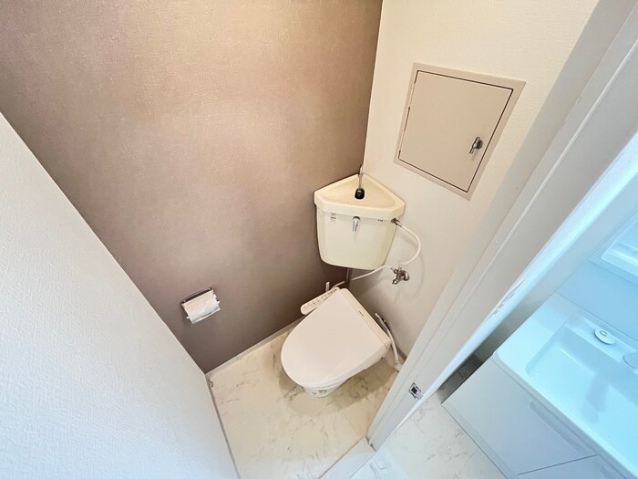 物件内観写真14　(トイレ)