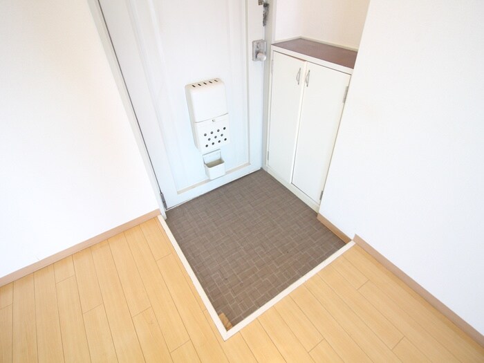 物件内観写真22　(玄関)