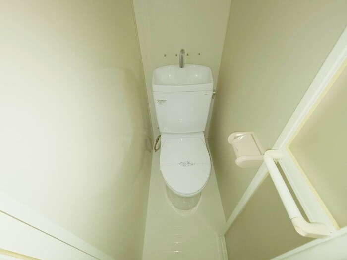 物件内観写真15　(トイレ)