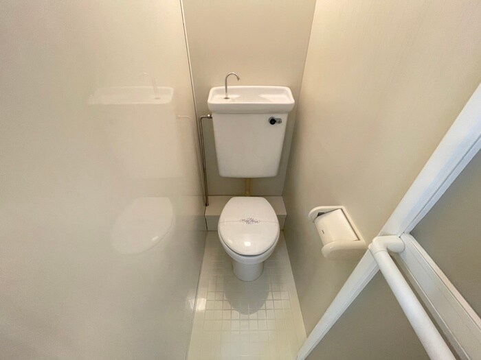 物件内観写真16　(トイレ)