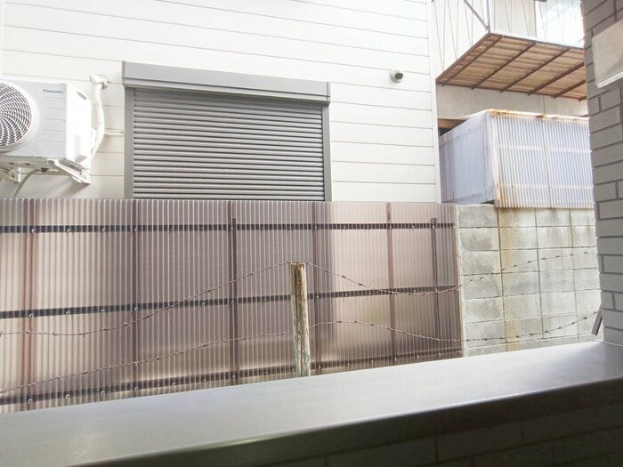 物件内観写真22　(室内からの展望)