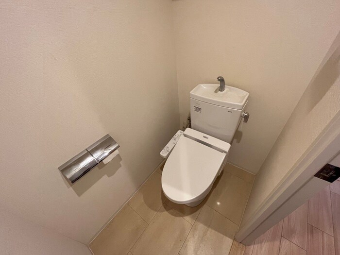 物件内観写真13　(トイレ)