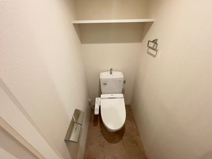物件内観写真13　(トイレ)