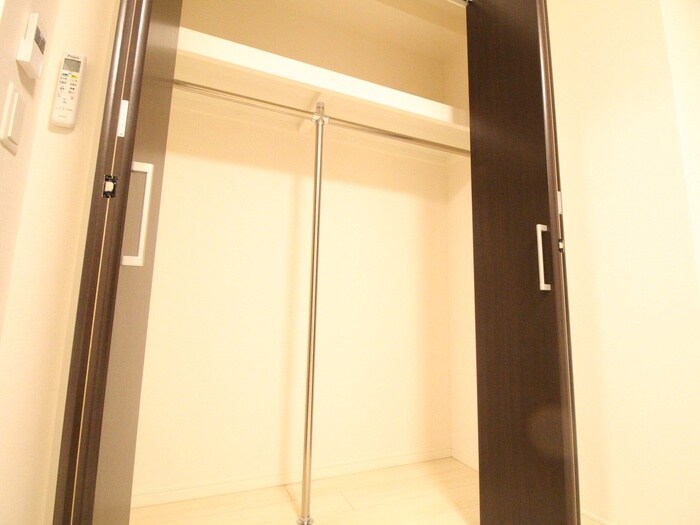 物件内観写真15　(収納)