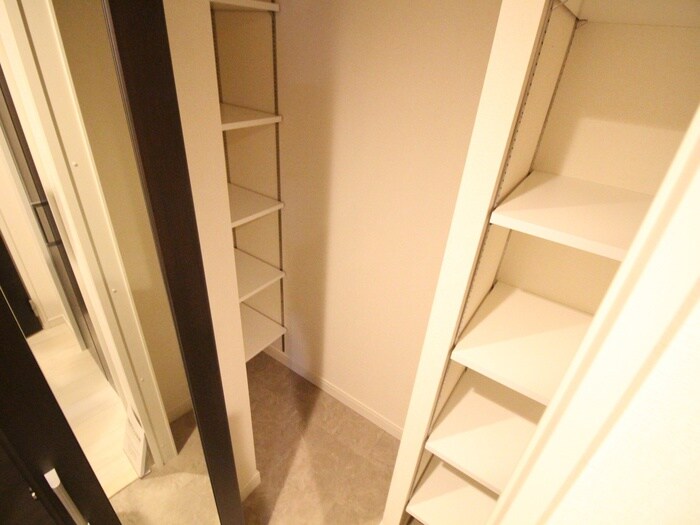 物件内観写真16　(靴箱)