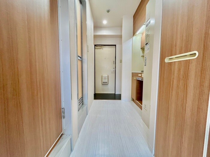 物件内観写真18　(廊下)