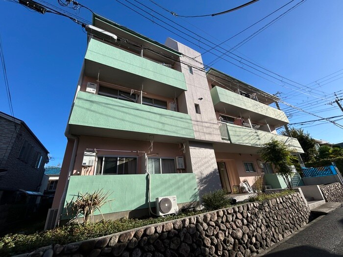 物件外観写真1　(外観写真)