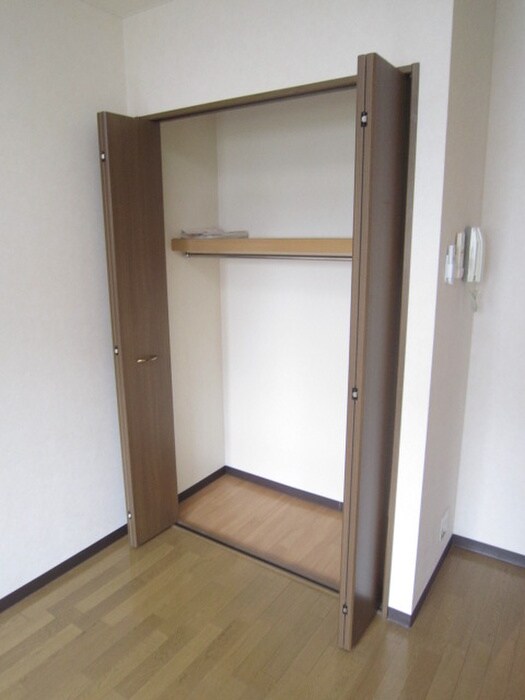 物件内観写真9　(収納)