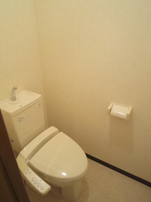 物件内観写真13　(トイレ)