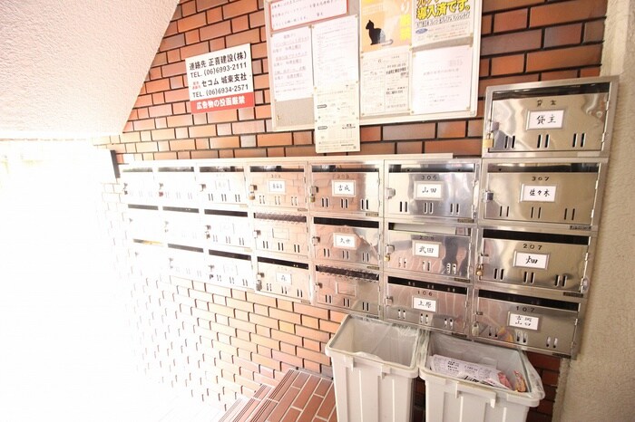 物件外観写真4　(建物設備)