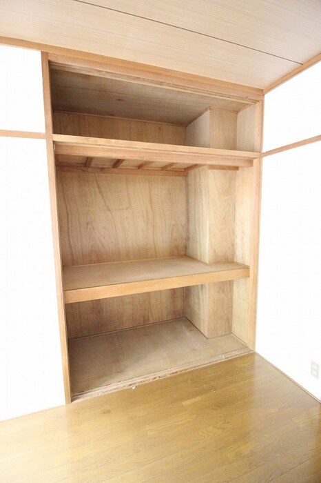 物件内観写真10　(収納)