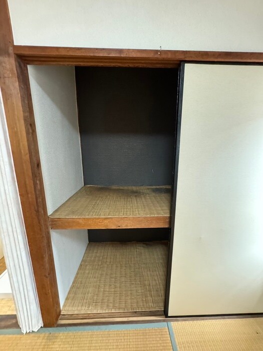 物件内観写真18　(収納)