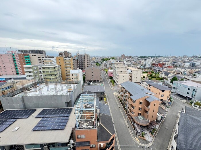 物件内観写真22　(室内からの展望)