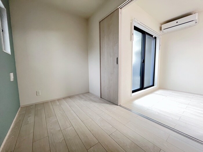 物件内観写真9　(居室)
