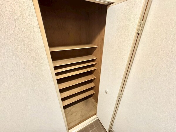 靴箱