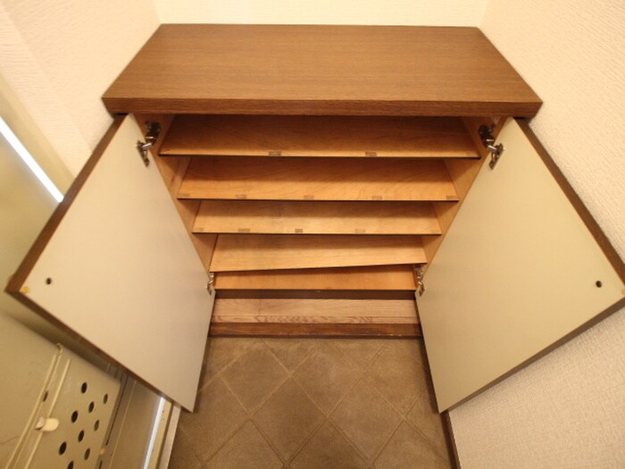 物件内観写真19　(靴箱)