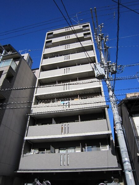 ﾌﾟﾚｻﾝｽ京都烏丸御池（３０４）外観写真