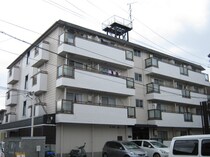 メゾンエアポートの外観写真