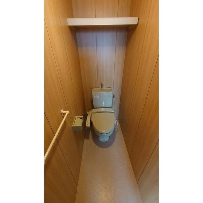 物件内観写真7　(トイレ)