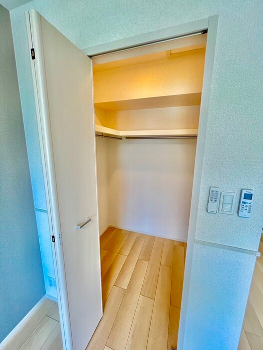 物件内観写真18　(収納)