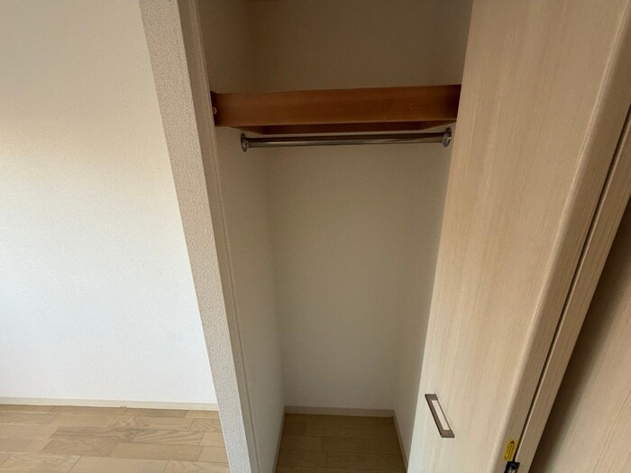 物件内観写真12　(収納)