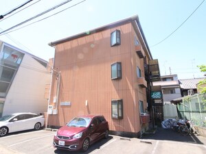 ジョイフルやまばな外観写真