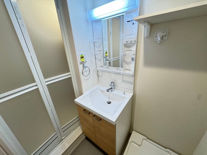 物件内観写真11　(洗面)