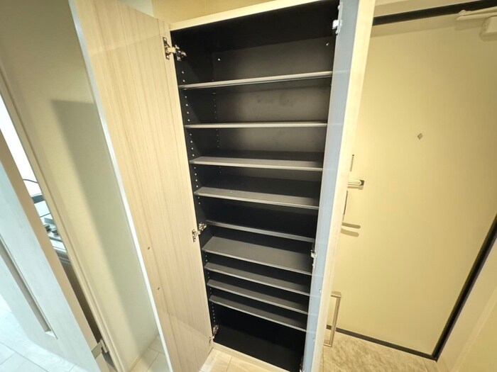 物件内観写真14　(靴箱)