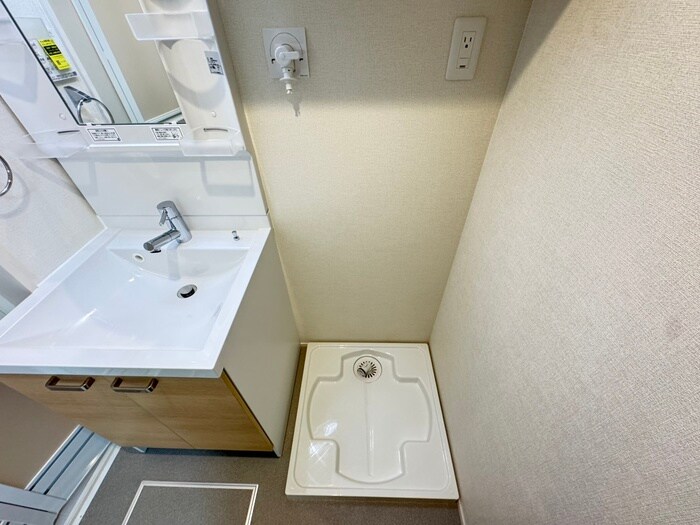 物件内観写真19　(洗濯機置場)