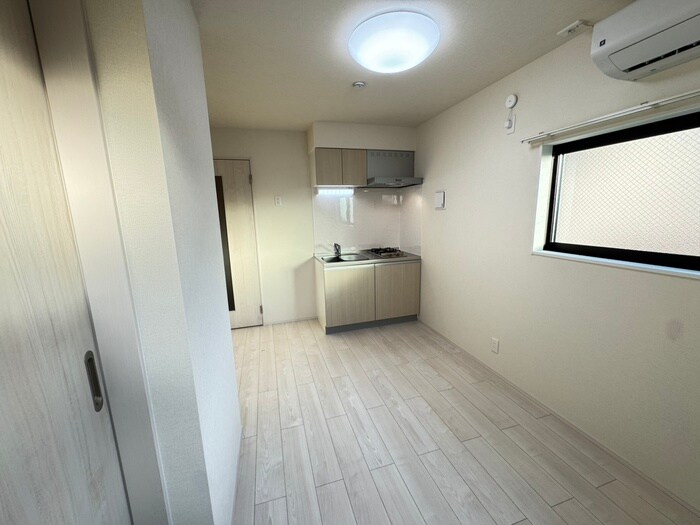 物件内観写真22　(居室)