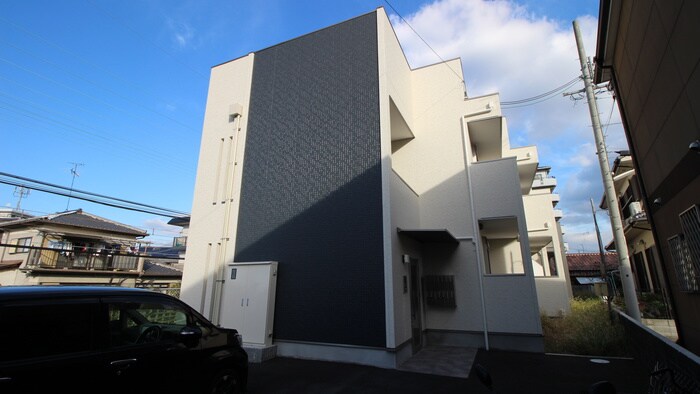 物件外観写真2　(周辺環境)