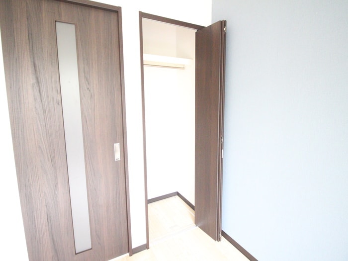 物件内観写真16　(収納)