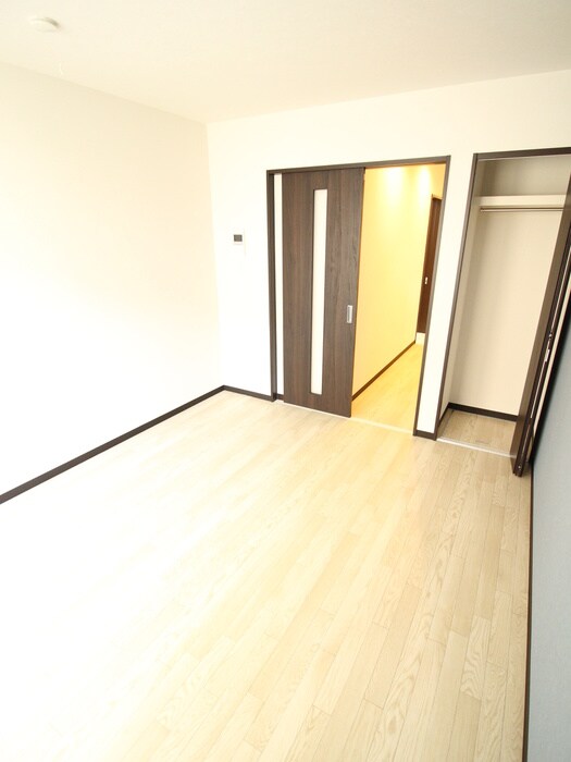 物件内観写真18　(居室)