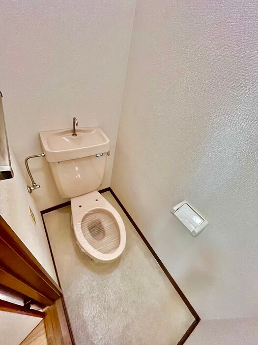 物件内観写真13　(トイレ)