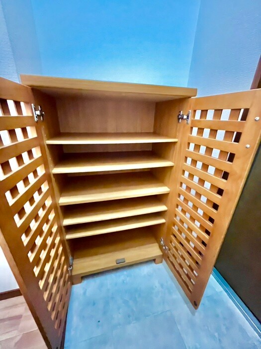 物件内観写真18　(靴箱)