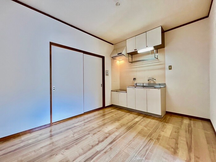 物件内観写真21　(居室)