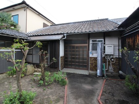 福田貸家外観写真