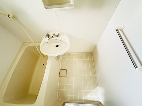 バス／シャワールーム等