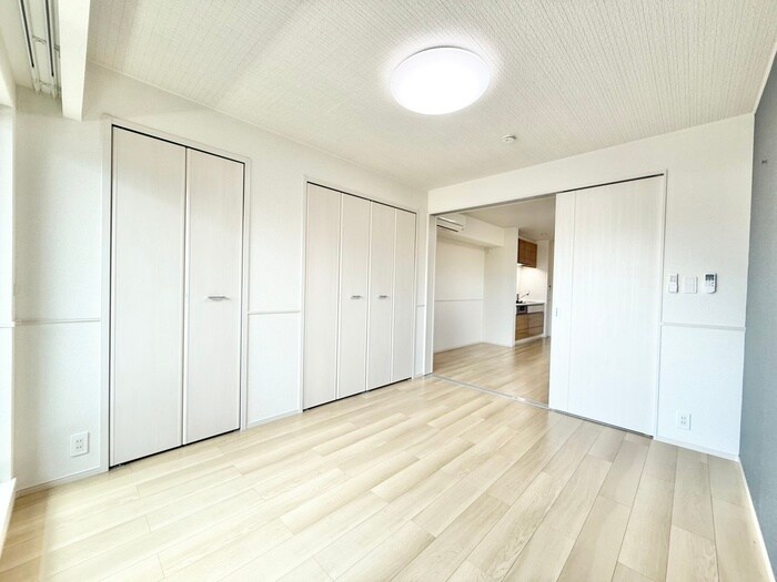 物件内観写真9　(居室)