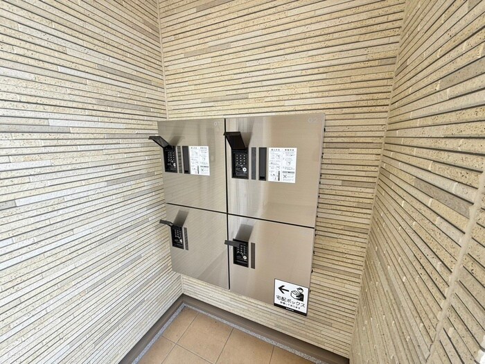 物件外観写真4　(建物設備)