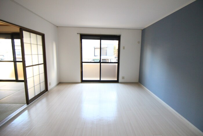 物件内観写真9　(居室)