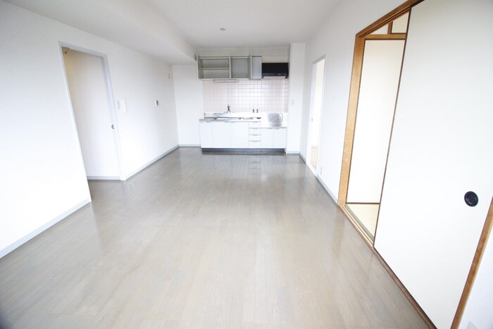 物件内観写真12　(居室)