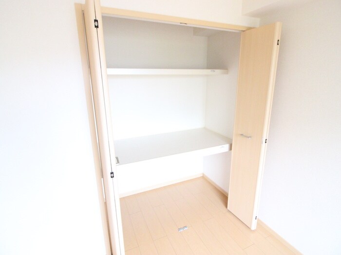 物件内観写真9　(収納)